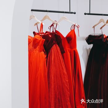 安利一家杨浦小清新婚纱店