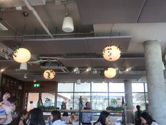 -ROAST coffee & eatery