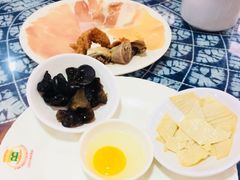 -桥香园云南过桥米线(金马碧鸡店)