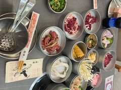 -晓沸牛肉海鲜小火锅(白湖亭万达广场店)