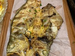 -白仁仔· 活烤海鲜 宵夜(豫园店)