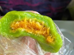 蛋黄肉松青团-沈记青团
