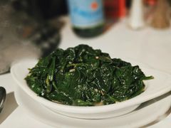 香炒菠菜-茹丝葵经典牛排馆(上海外滩店)