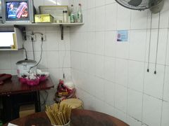 -黄阿姨锅贴大王(万航渡路店)