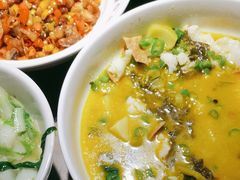 -味上湘菜馆(阿波罗店)