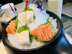 -海上明月海鲜火锅 鲜切牛肉