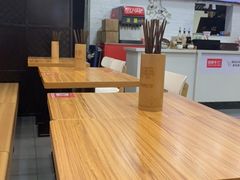 大堂-姑娘手肉夹馍·凉皮·粉面(邗江万达店)