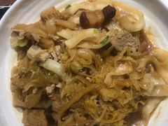 -东口码头·烧鸽子·鱼头泡饼·地方菜(金鹰悦城店)