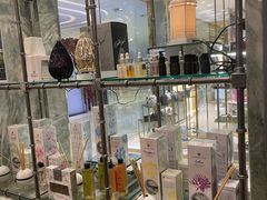 -Bath & Bloom Flagship Store at Central World
