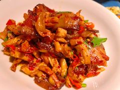-吃饭皇帝大土家民族菜(正大广场店)