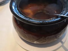 -八府香鸭·啫啫煲(华山路店)