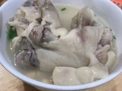 -雷祖芳老妈蹄花店