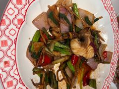 -谭厨中山传家菜.乳鸽.脆鲩鱼(华强北中航城店)
