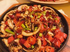 炸鱿鱼须-龙门阵茶屋川菜馆(武康路店)