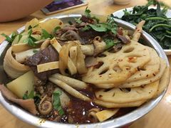 -雷祖芳老妈蹄花店