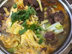 -闫家驴肉老店(华电一校店)