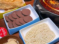 -签尚佰味小郡肝串串香火锅(朝阳路店)