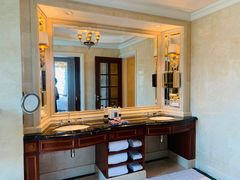 -广州富力丽思卡尔顿酒店