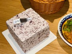 -山与蓝·轻糖鲜果蛋糕(勒泰店)