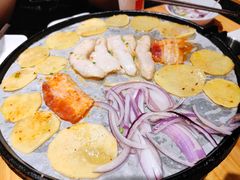 招牌湘村黑猪五花肉-么肆烤肉·中式自助·烤肉大排档(街道口季佳PAI店)