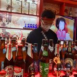 大口吃肉！干干干！ 就来瞳瞳瞳[加油]