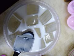 牛奶水晶-赵记传承·中式甜品(珠海香洲柠溪大道店)