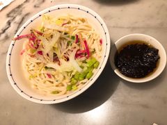老北京炸酱面-海碗居(王府井店)