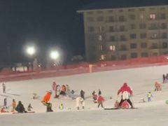 -鳌山滑雪度假区