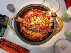 清江鱼-鸣记脆皮烤鱼·海鲜烤鱼(三八广场店)