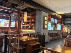 -呷哺呷哺(凯旋广场店)