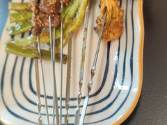 -许哥东北烧烤·铁丳烤串·宫后夹肉(繁花中心店)