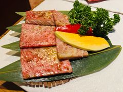 -炼火烤肉店