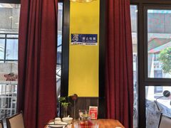 -黄泥岗·地道湖北菜(奥特莱斯店)