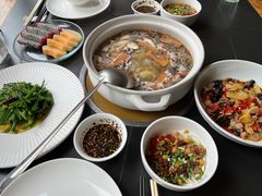 -黔蘑菇四季餐厅(观山湖店)