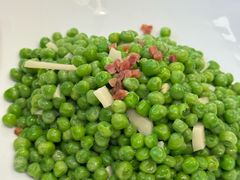 -新白鹿餐厅(爱琴海购物中心店)