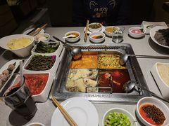 -海底捞火锅(海宁路店)