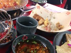 -谭鸭血老火锅(慈云寺店)