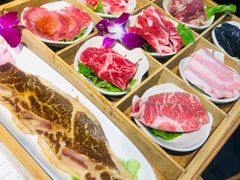 -青瓦炭韩潮烤肉(花园道店)