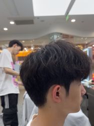 -川和潮人