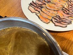 土家三滚娃娃渔锅底-印象鲵宴·张家界地标美食名片(溪布街店)