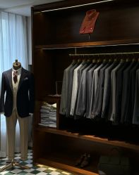 -优刻西服西装定制(金轮国际广场店)