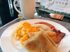 -北京希尔顿逸林酒店-逸轩西餐厅-自助餐厅