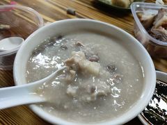 -洲心明记烧肉大粥(总店)