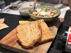 滇南杂菌配酸面包-山野板扎·云贵川Bistro(上海首店)