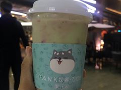牛油果火龙果卡士-野萃山·潮汕厚果汁(十亩地店)
