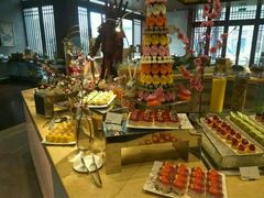 -梁鸿湿地丽笙度假酒店大堂吧