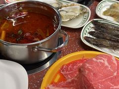 -四囍码头海鲜烧烤自助火锅(外滩南京东路悦荟广场店)