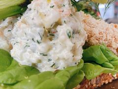 炸海鲈鱼三明治-BOR Eatery(安福路店)