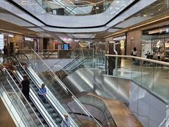 -东荟城名店仓