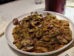 茄子炖蚬子-日丰园海肠水饺·老字号大连海鲜(和平广场店)